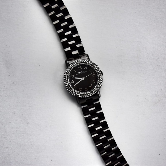 Marc Jacobs MBM3193 Ladies Marci Crystal Black Watch - Picture 4 of 14